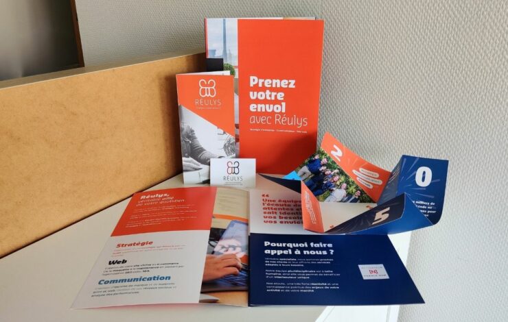 Différents supports prints réalisés par Réulys.