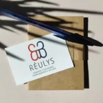 Carte de visite professionnelle réalisée par Réulys.